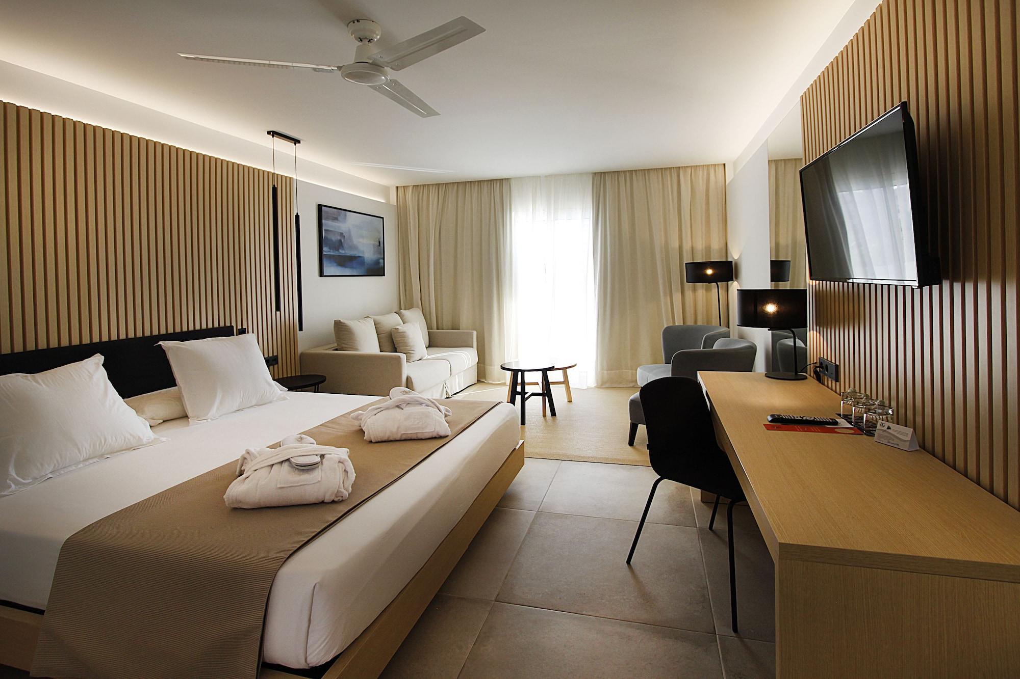 Bg Caballero Hotell